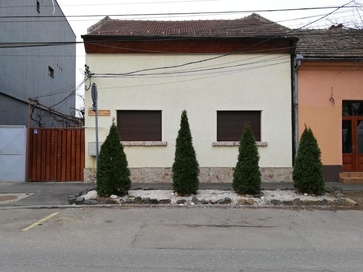 Hotel Arthouse Lucrezia Timisoara Exterior foto
